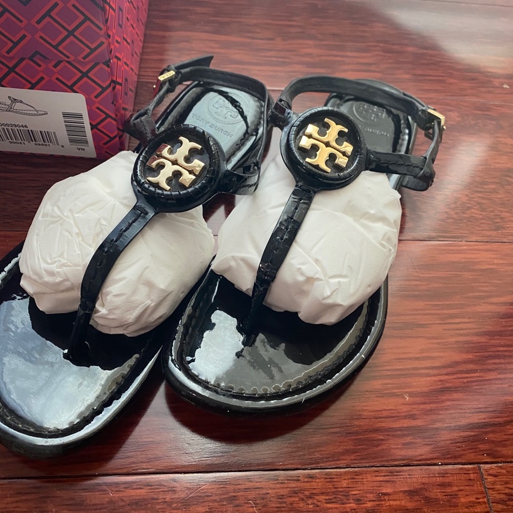 Tory Burch Black Dillan Sandal/Soft patent leather